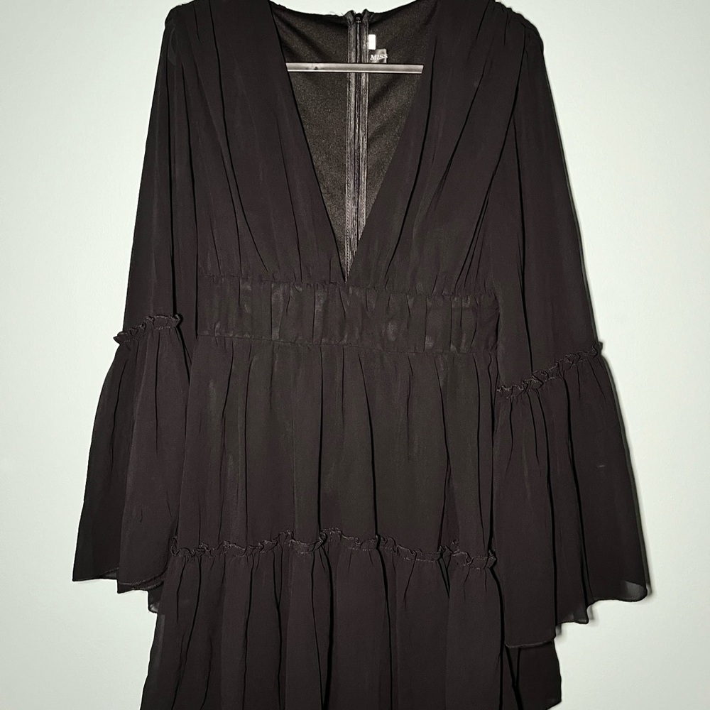 black flowy dress